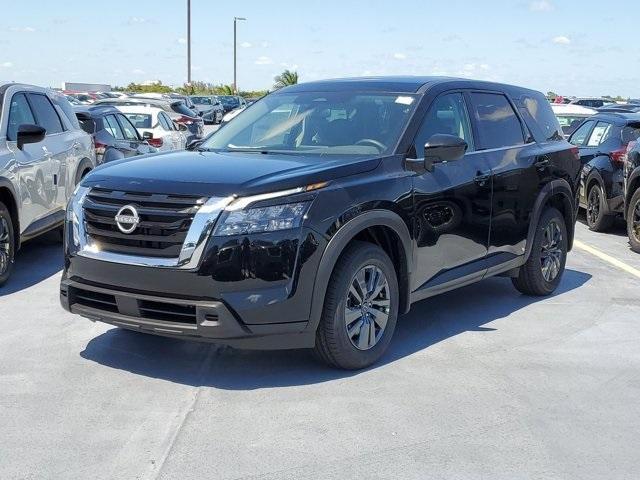 new 2024 Nissan Pathfinder car, priced at $31,268