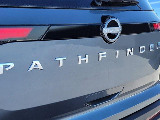 new 2025 Nissan Pathfinder car, priced at $38,221