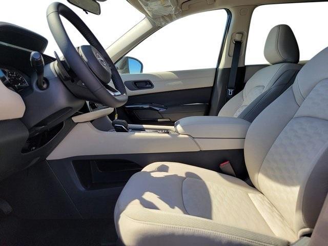 new 2025 Nissan Pathfinder car, priced at $40,070