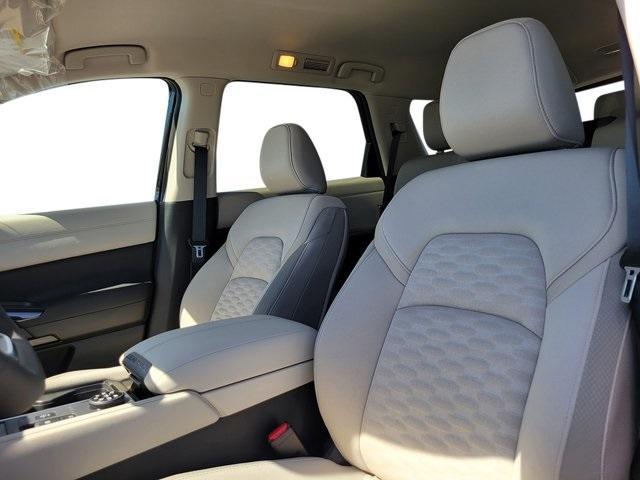 new 2025 Nissan Pathfinder car, priced at $40,070