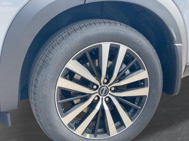 new 2025 Nissan Pathfinder car, priced at $49,902