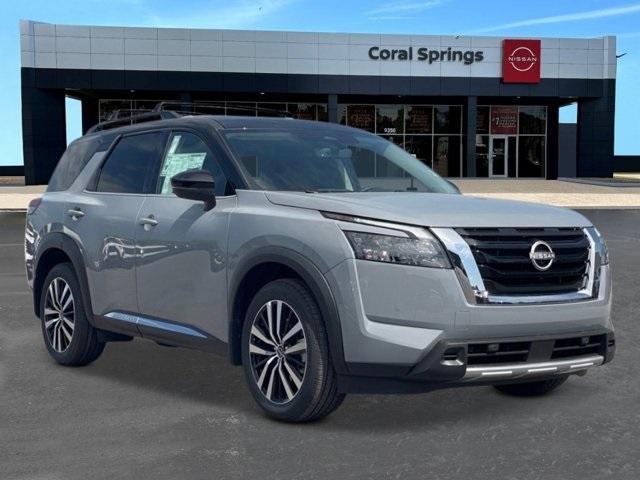 new 2025 Nissan Pathfinder car, priced at $49,902