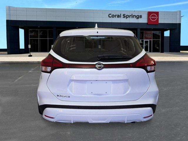 new 2025 Nissan Kicks Play car, priced at $21,664