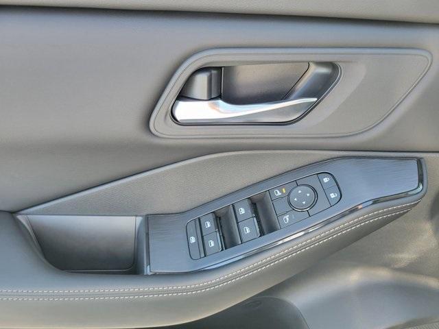 new 2025 Nissan Rogue car, priced at $28,985