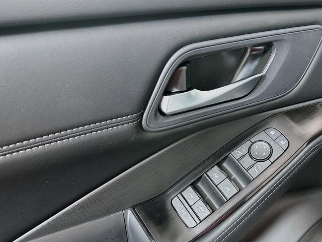 new 2026 Nissan Rogue car, priced at $28,996