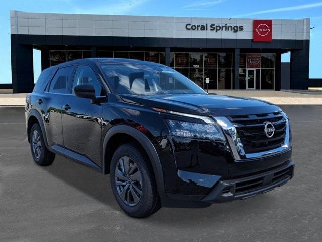 new 2025 Nissan Pathfinder car, priced at $29,761