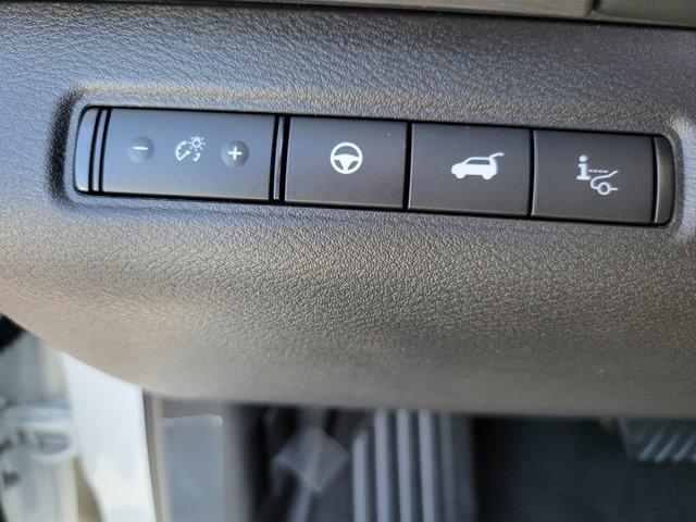 new 2025 Nissan Pathfinder car, priced at $46,278