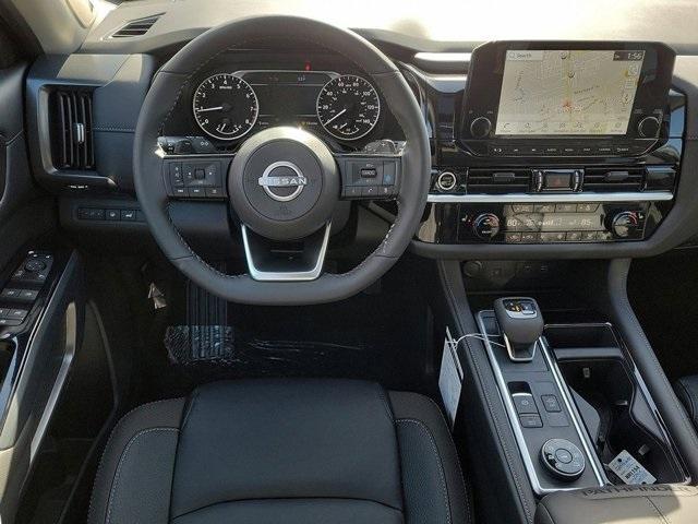 new 2025 Nissan Pathfinder car, priced at $45,111