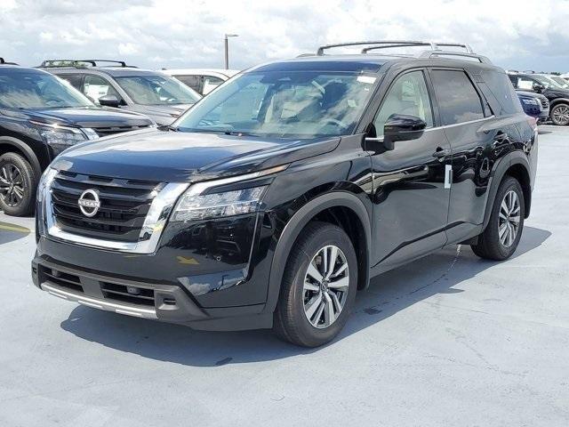 new 2025 Nissan Pathfinder car, priced at $40,644