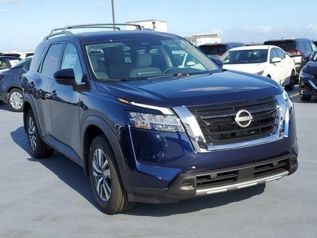 new 2025 Nissan Pathfinder car, priced at $40,352