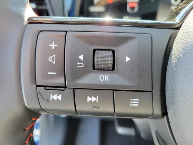 new 2025 Nissan Kicks car, priced at $25,892