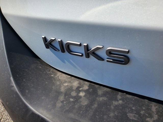 new 2025 Nissan Kicks car, priced at $23,981
