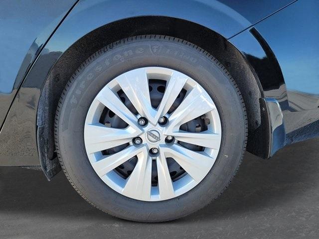 new 2025 Nissan Sentra car, priced at $21,051