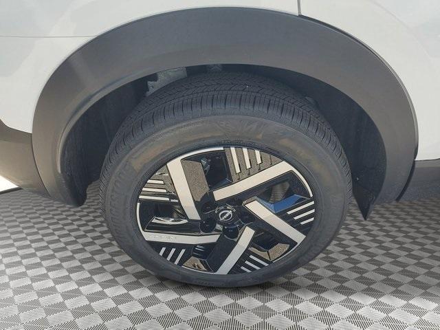 new 2025 Nissan Kicks car, priced at $19,450