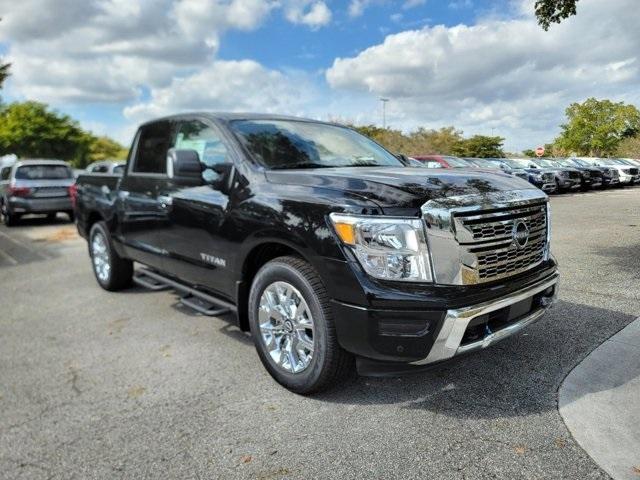 new 2024 Nissan Titan car, priced at $45,375