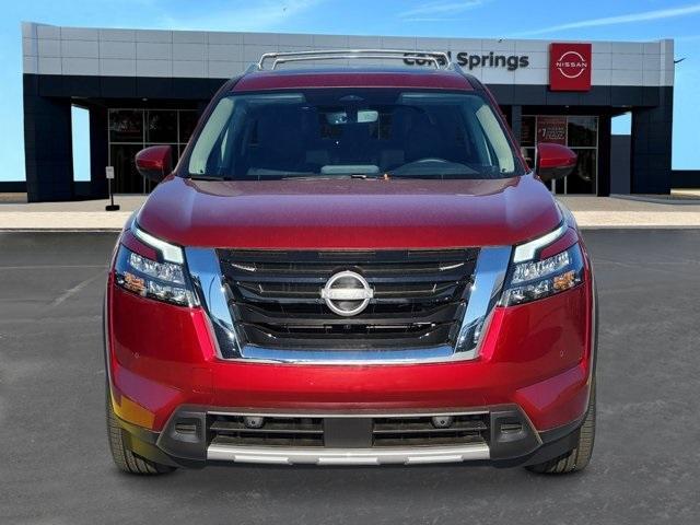 new 2025 Nissan Pathfinder car, priced at $42,006