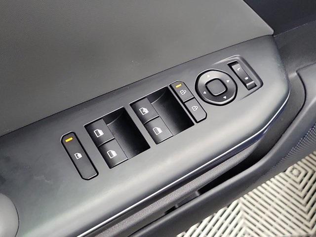used 2025 Kia K4 car, priced at $23,290