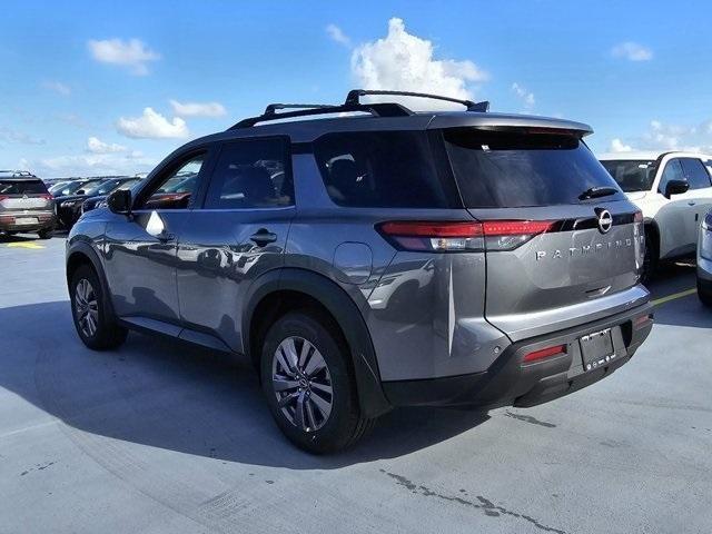 new 2025 Nissan Pathfinder car, priced at $39,605