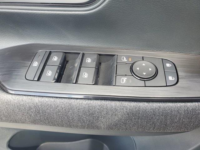 new 2026 Nissan Kicks car, priced at $24,116