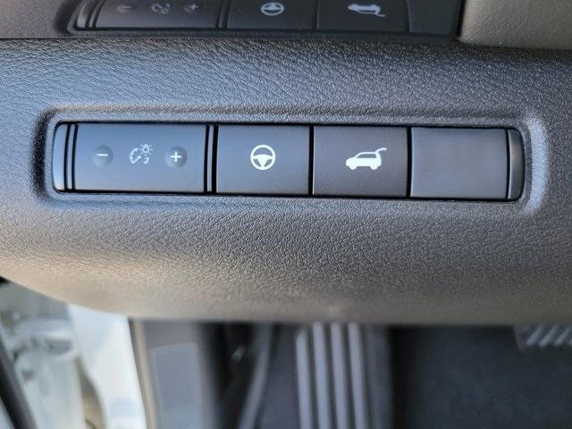 new 2025 Nissan Pathfinder car, priced at $42,641