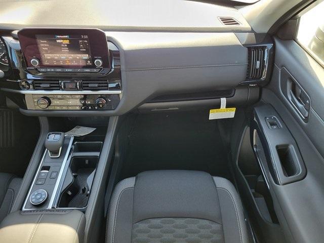 new 2025 Nissan Pathfinder car, priced at $42,641