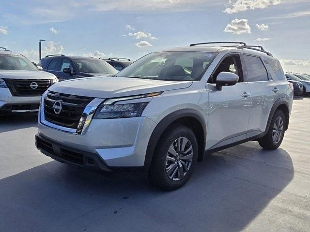 new 2025 Nissan Pathfinder car, priced at $39,605