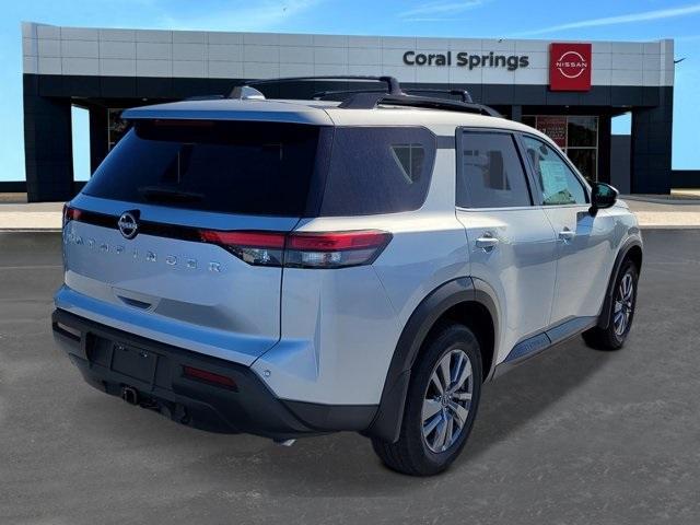 new 2025 Nissan Pathfinder car, priced at $40,070