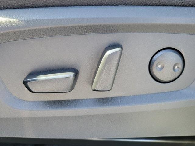 new 2025 Nissan Pathfinder car, priced at $42,368