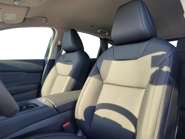 new 2025 Nissan Murano car, priced at $41,220