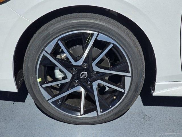 new 2025 Nissan Sentra car, priced at $23,674