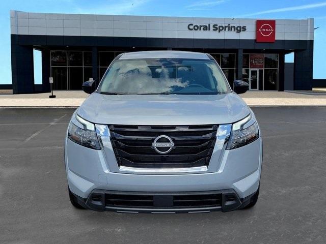 new 2025 Nissan Pathfinder car, priced at $35,100