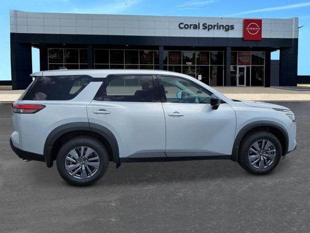 new 2025 Nissan Pathfinder car, priced at $35,100