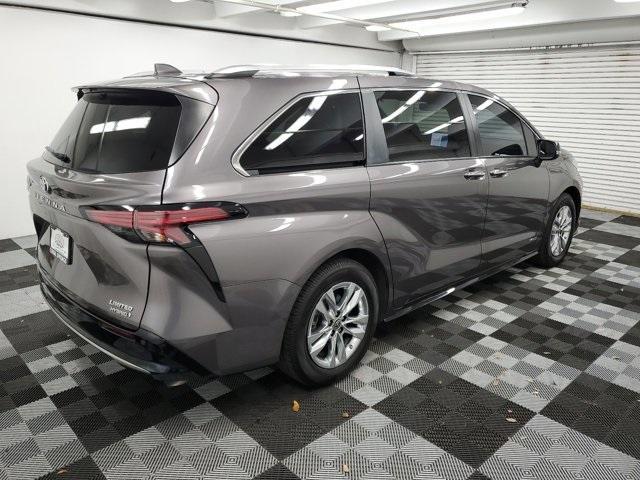 used 2021 Toyota Sienna car, priced at $43,863