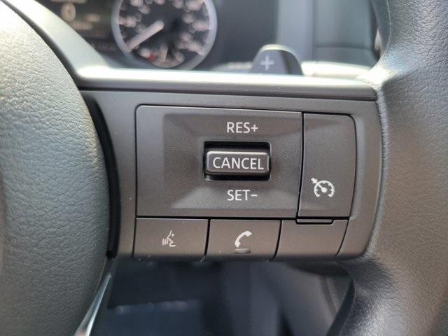 new 2025 Nissan Pathfinder car, priced at $35,021