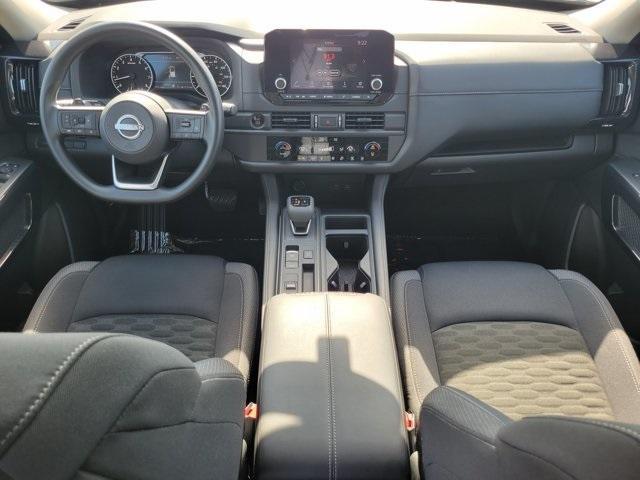 new 2025 Nissan Pathfinder car, priced at $35,021