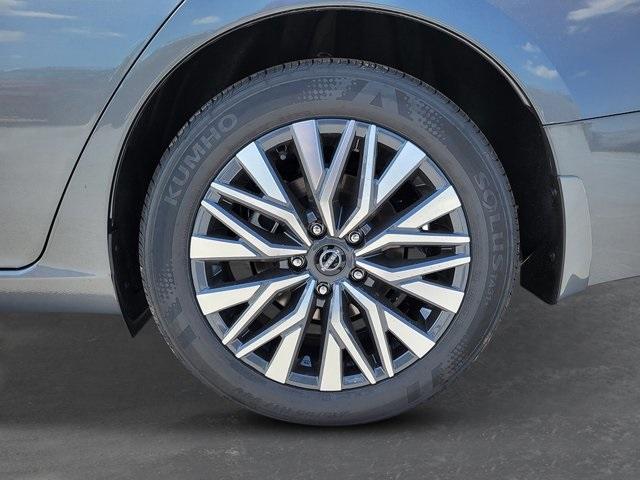 new 2025 Nissan Altima car, priced at $26,374