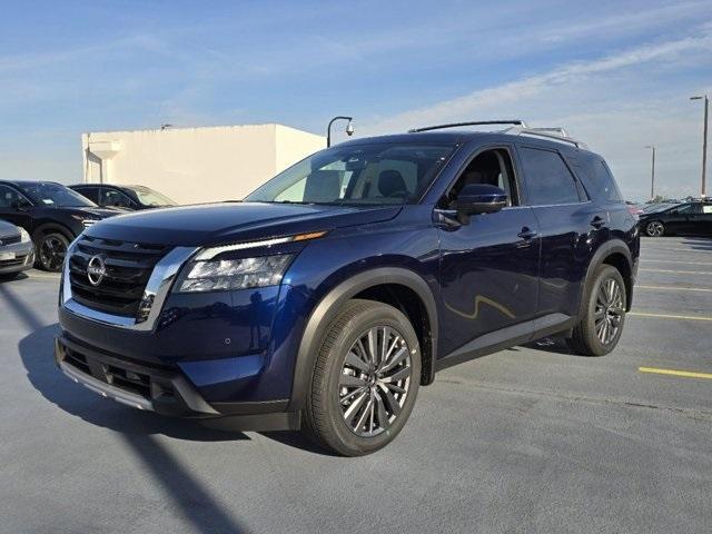 new 2025 Nissan Pathfinder car, priced at $44,103