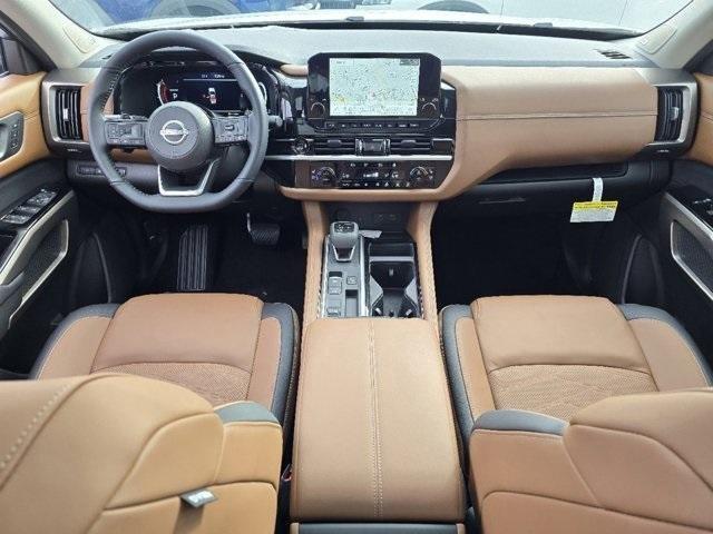 new 2025 Nissan Pathfinder car, priced at $47,817