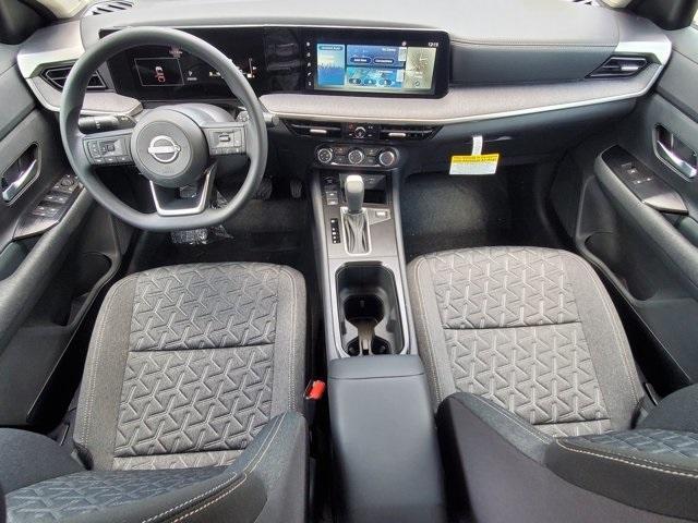 new 2025 Nissan Kicks car, priced at $24,221
