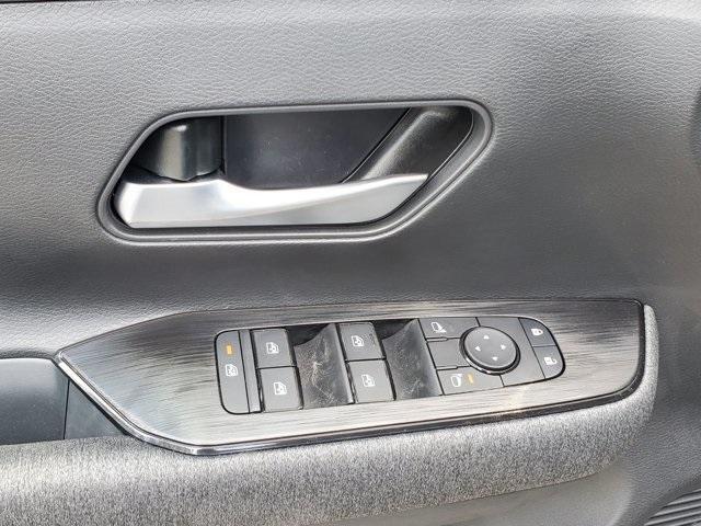 new 2025 Nissan Kicks car, priced at $24,221