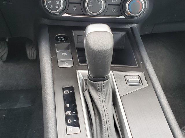 new 2025 Nissan Kicks car, priced at $24,221