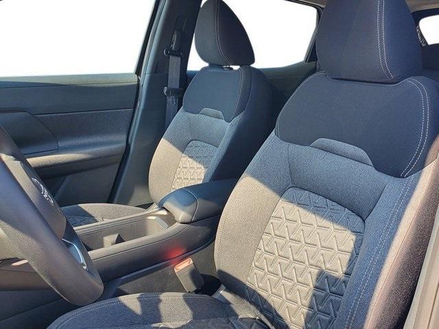 new 2025 Nissan Kicks car, priced at $23,474