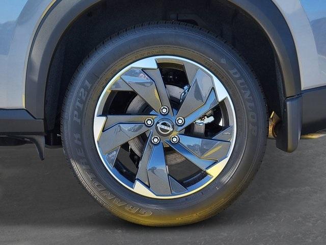 new 2025 Nissan Rogue car, priced at $30,882