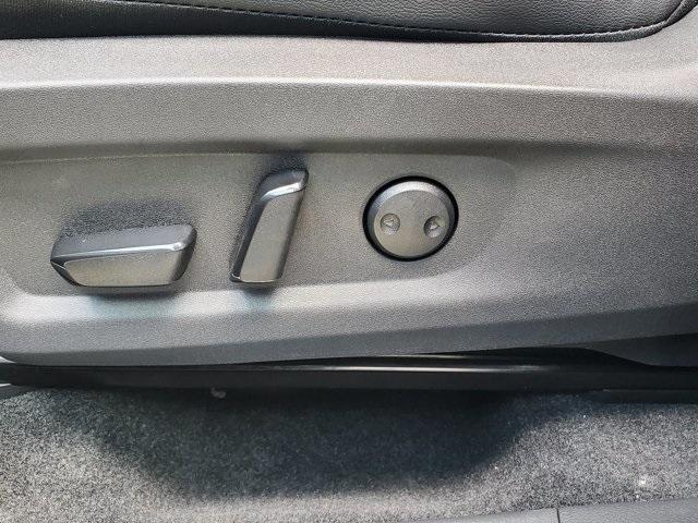new 2025 Nissan Murano car, priced at $40,911