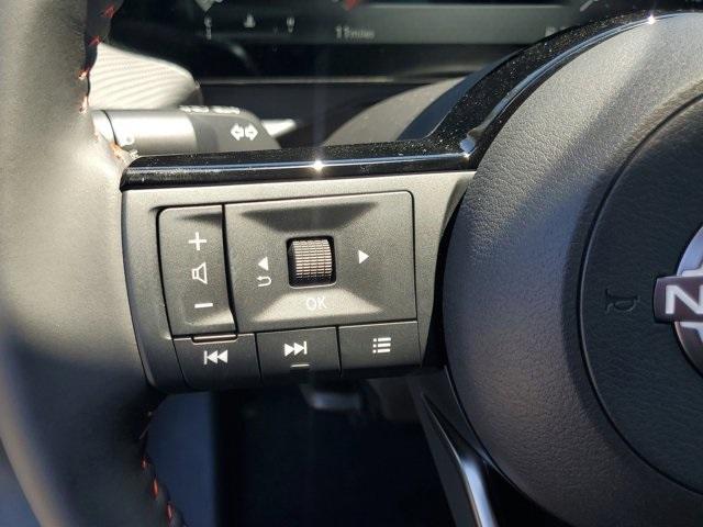 new 2025 Nissan Kicks car, priced at $26,923
