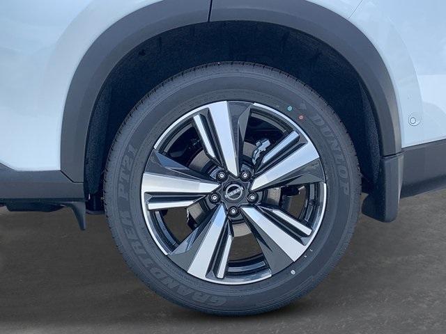 new 2025 Nissan Rogue car, priced at $39,302