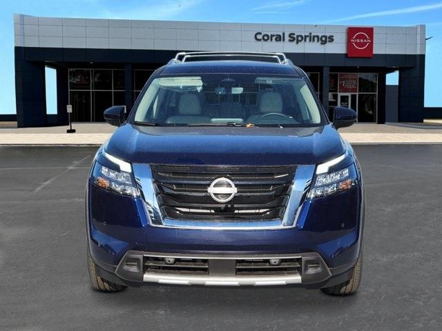new 2025 Nissan Pathfinder car, priced at $38,981