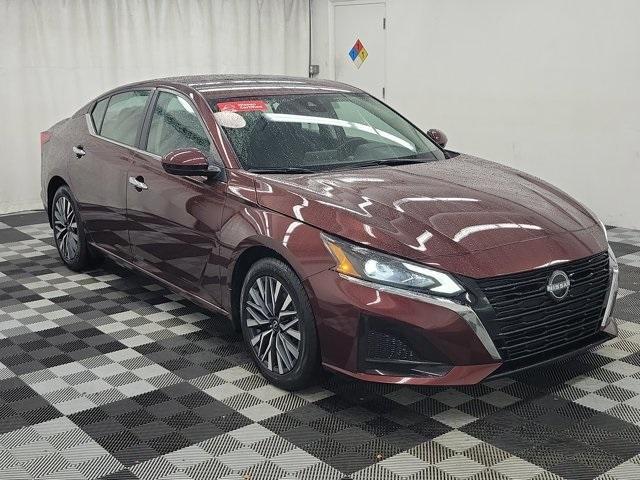 used 2023 Nissan Altima car, priced at $18,188