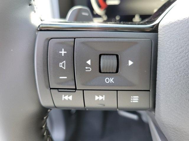 new 2025 Nissan Rogue car, priced at $33,332