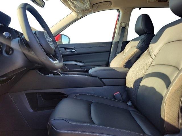 new 2025 Nissan Pathfinder car, priced at $41,630
